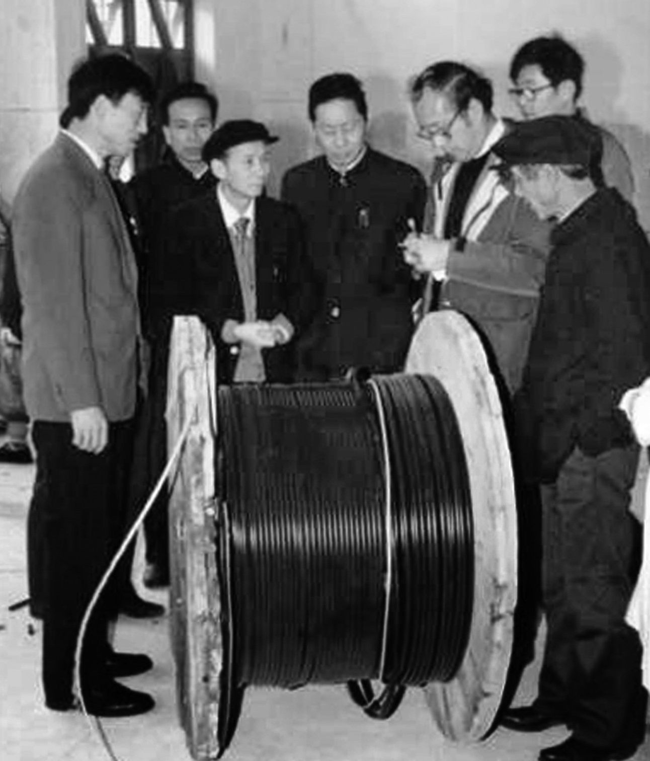 回顾武汉三十年筚路蓝缕走出追光路__回顾武汉三十年筚路蓝缕走出追光路