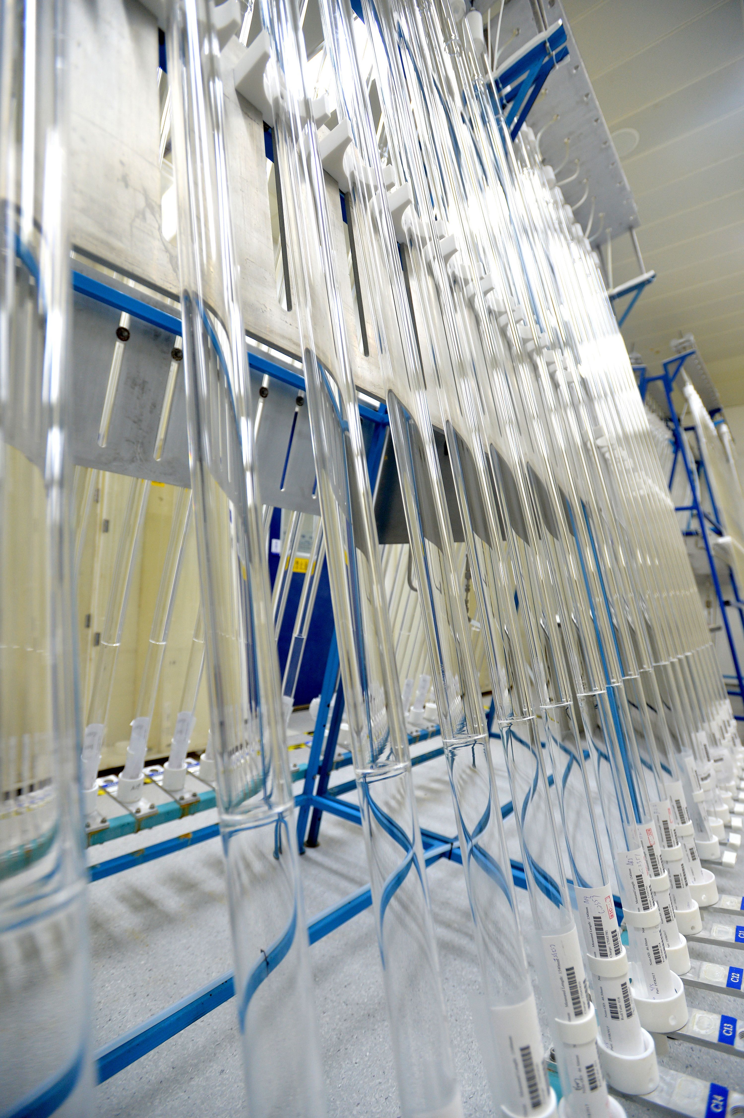 _回顾武汉三十年筚路蓝缕走出追光路_回顾武汉三十年筚路蓝缕走出追光路